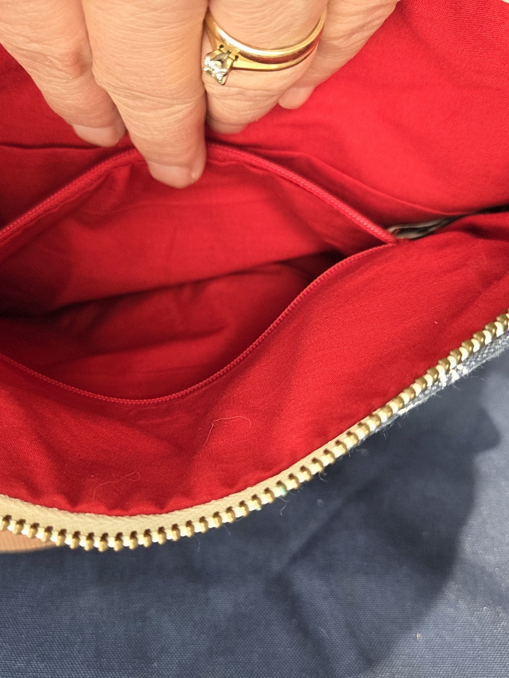 Bella Taylor Americana Star & Stripe Crossbody Bag in Red and Blue - Picture 5 of 7